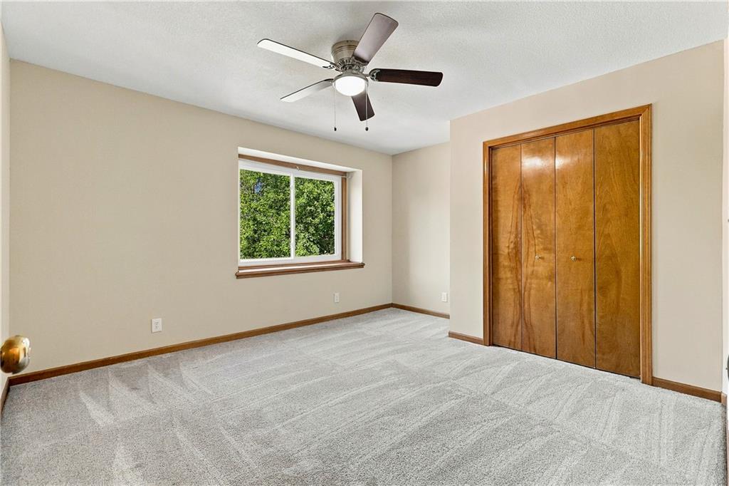 1237 E Meadow Lane Property Photo 26