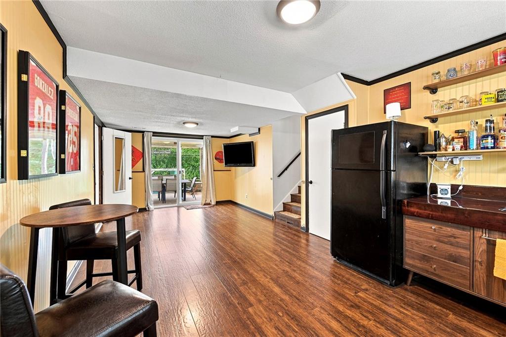8517 Evanston Avenue Property Photo 17