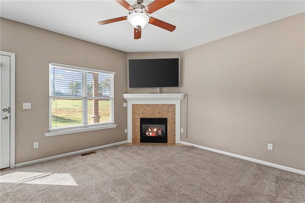 21871 W 116th Place Property Photo 5