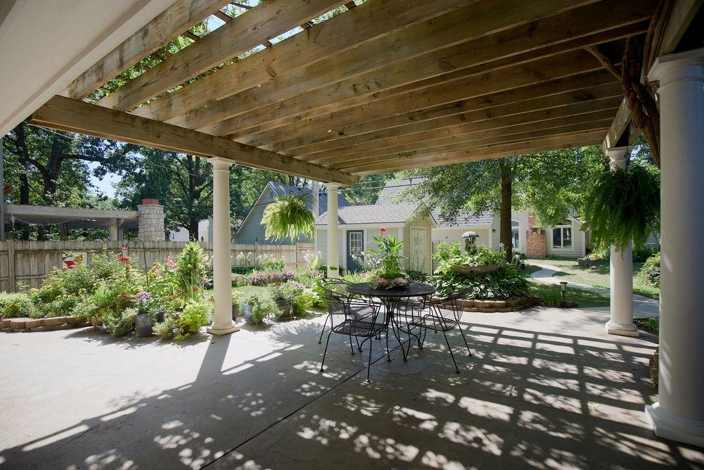 5516 Fairway Road Property Photo 5