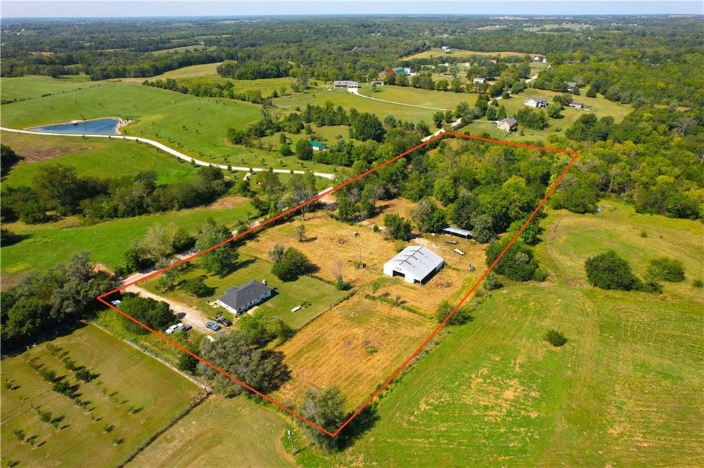 15625 Washington School Road Property Photo 6
