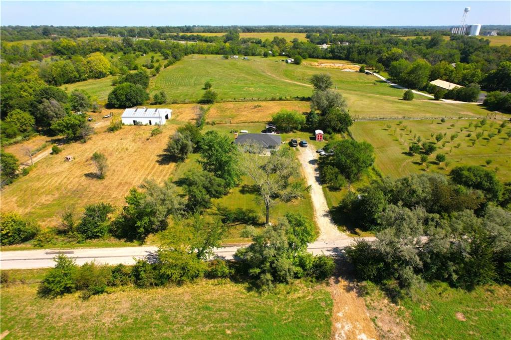 15625 Washington School Road Property Photo 11
