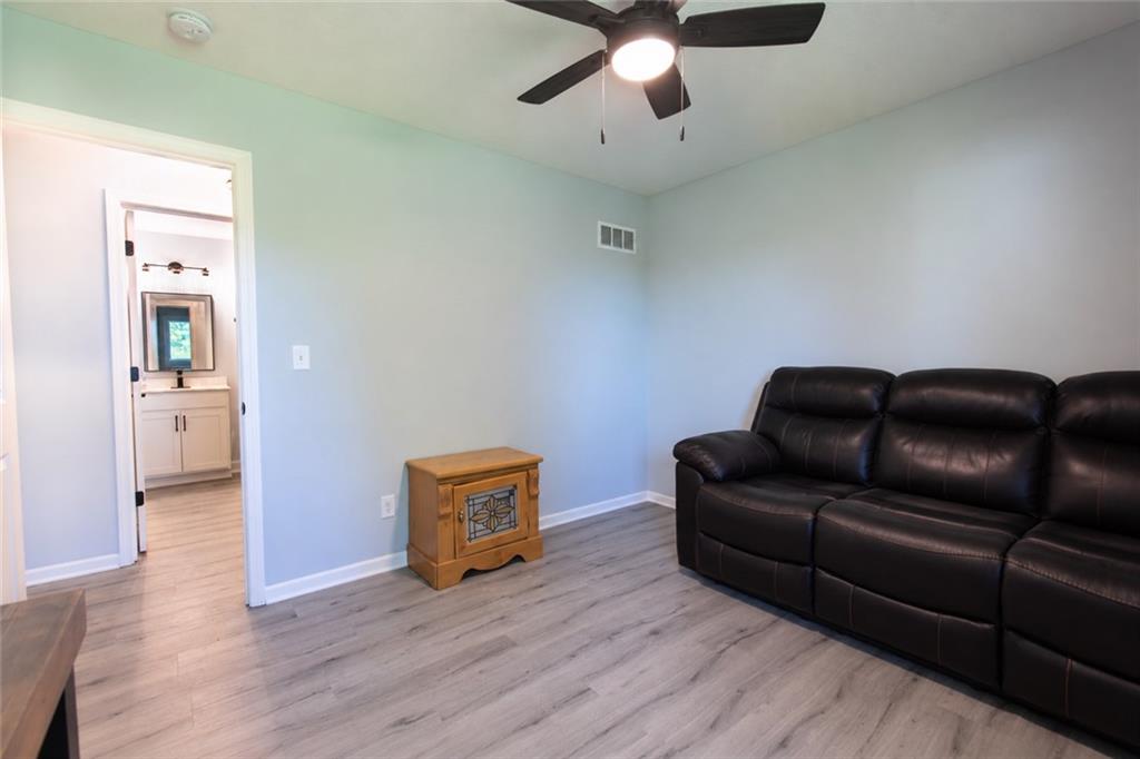 15625 Washington School Road Property Photo 21