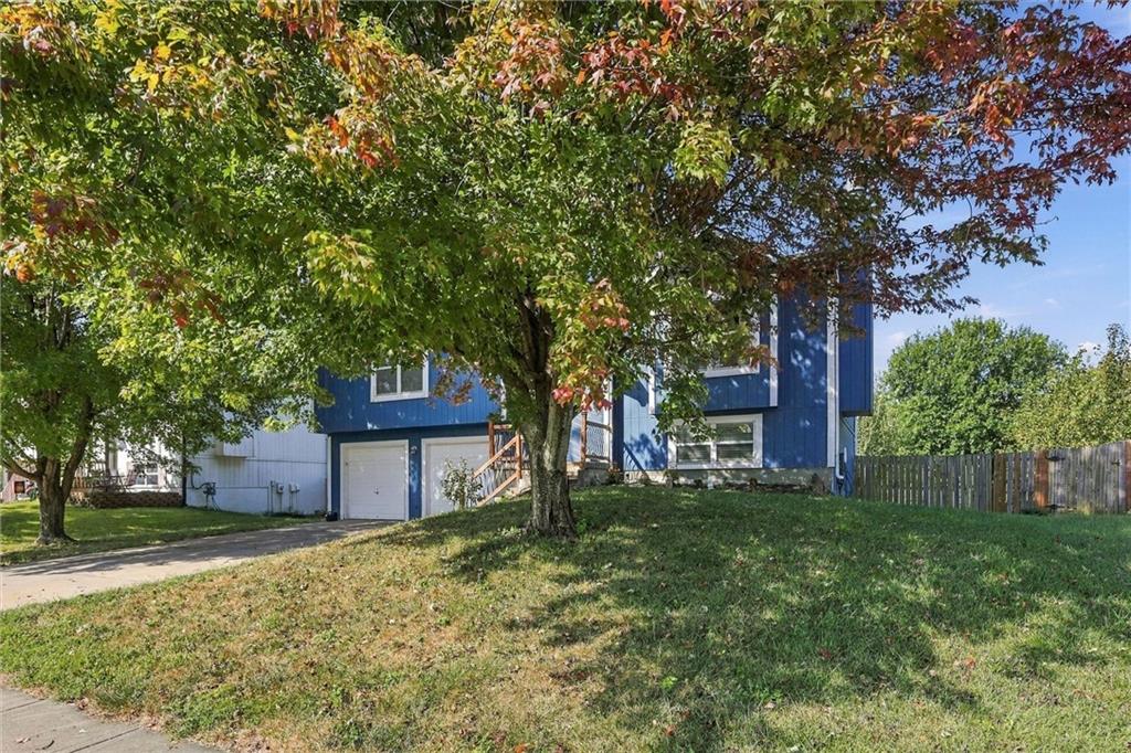 17188 Jennifer Street Property Photo 4