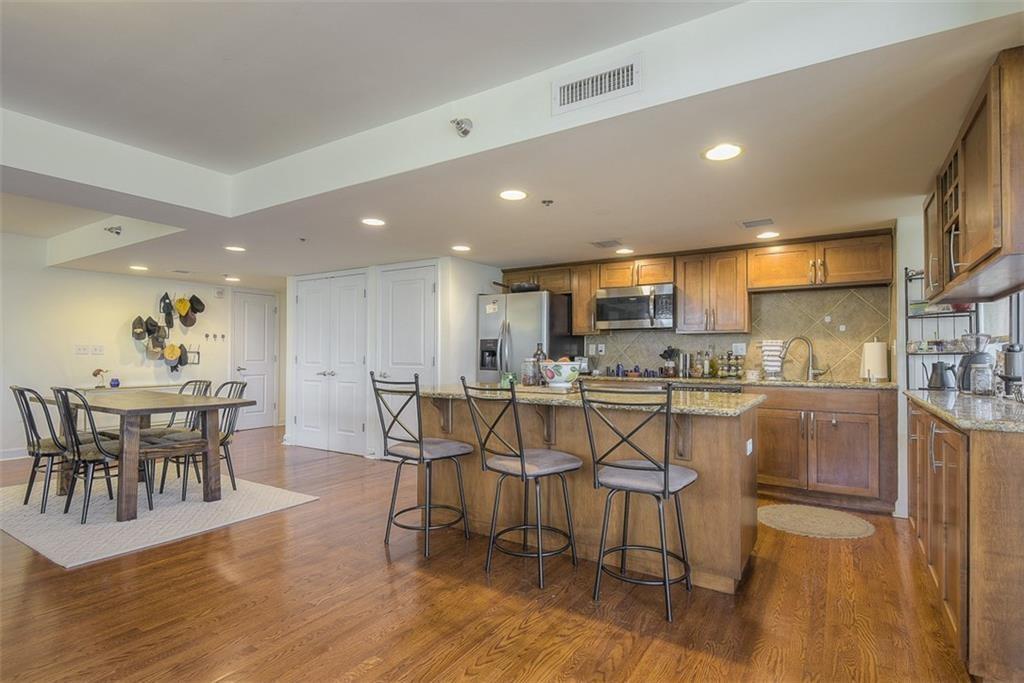 600 E Admiral Boulevard Property Photo 17