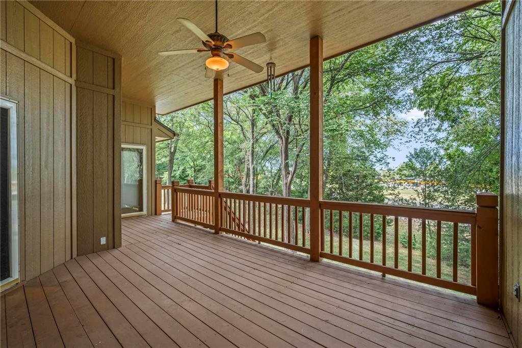 2518 Sw Wintervalley Court Property Photo 17