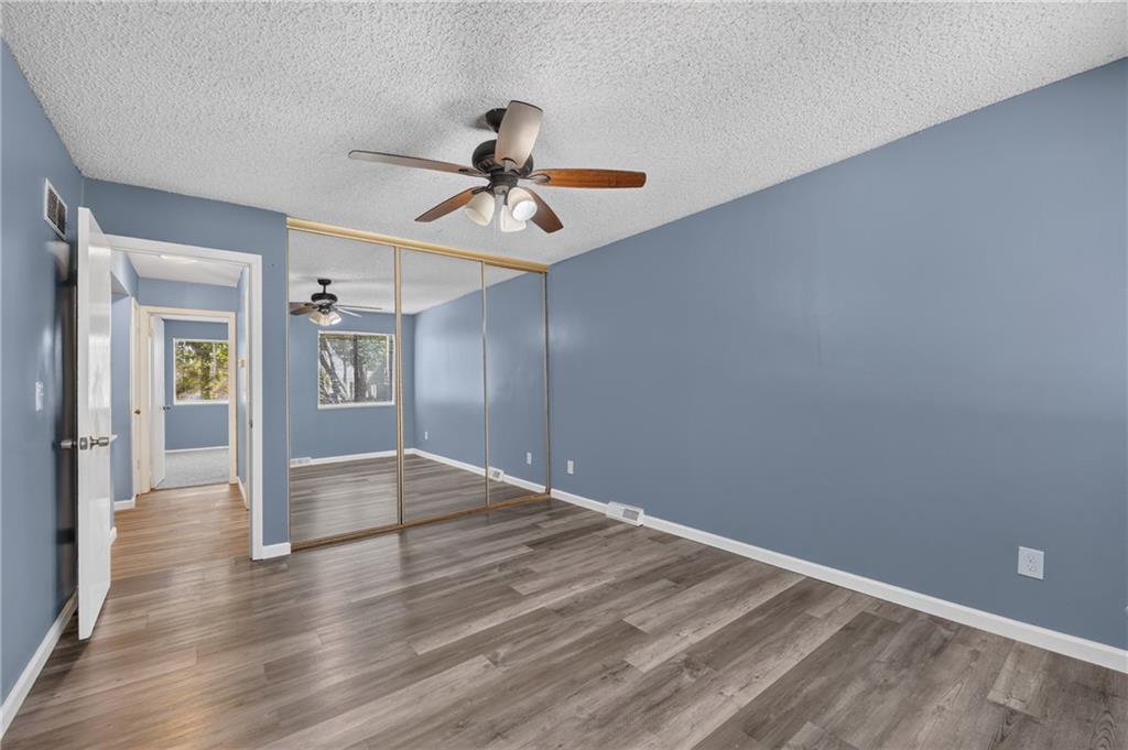 8484 & 8486 Lane Drive Property Photo 13
