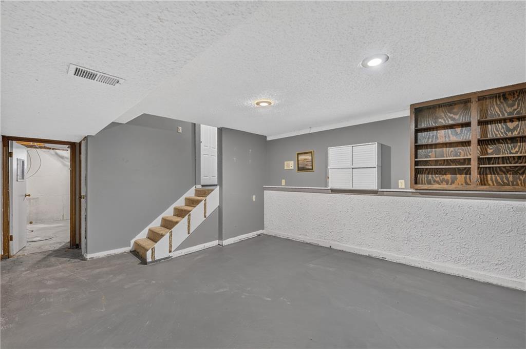 8484 & 8486 Lane Drive Property Photo 21