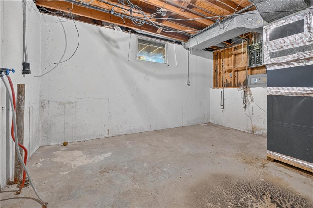 8484 & 8486 Lane Drive Property Photo 23