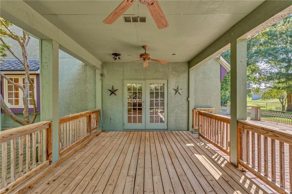 615 W Willow Lane Property Photo 58