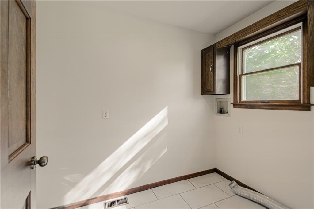 6655 Oak Ridge Drive Property Photo 12