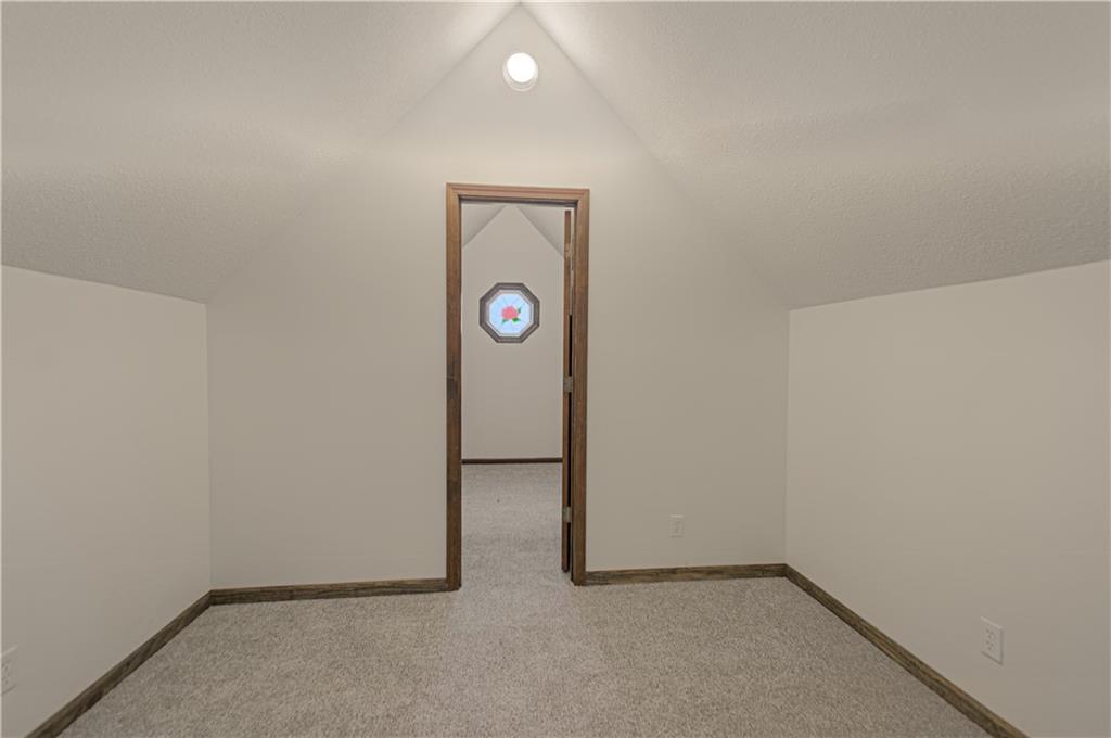6655 Oak Ridge Drive Property Photo 26