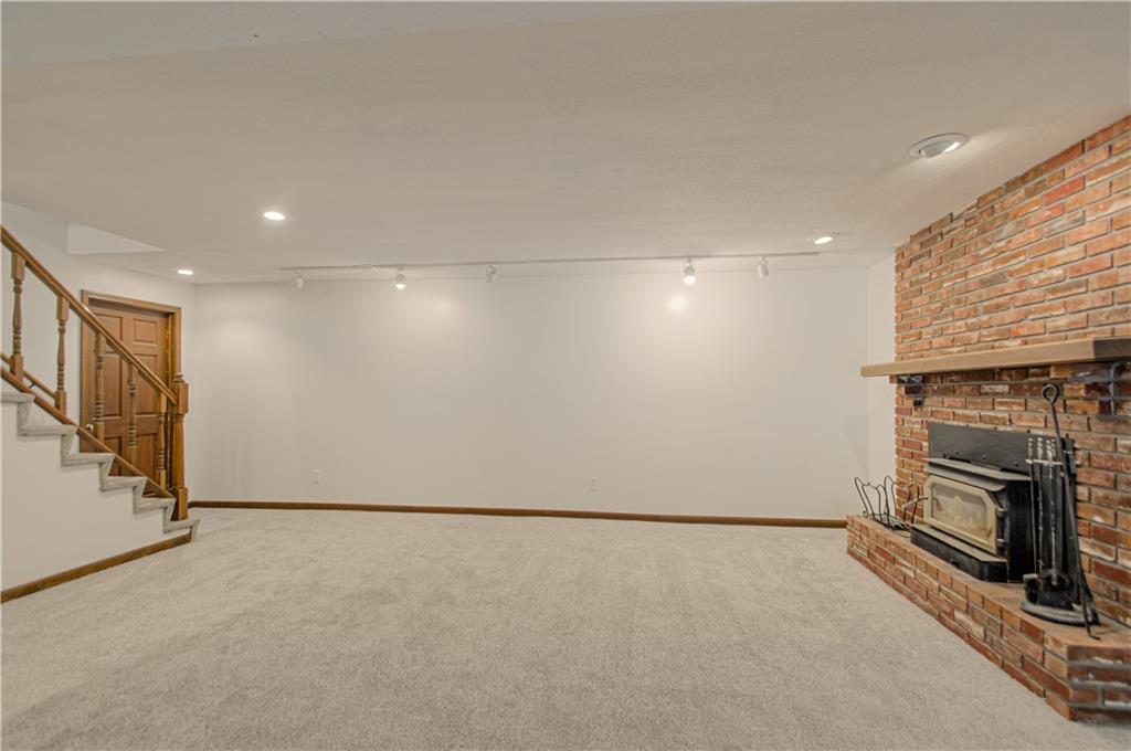 6655 Oak Ridge Drive Property Photo 37