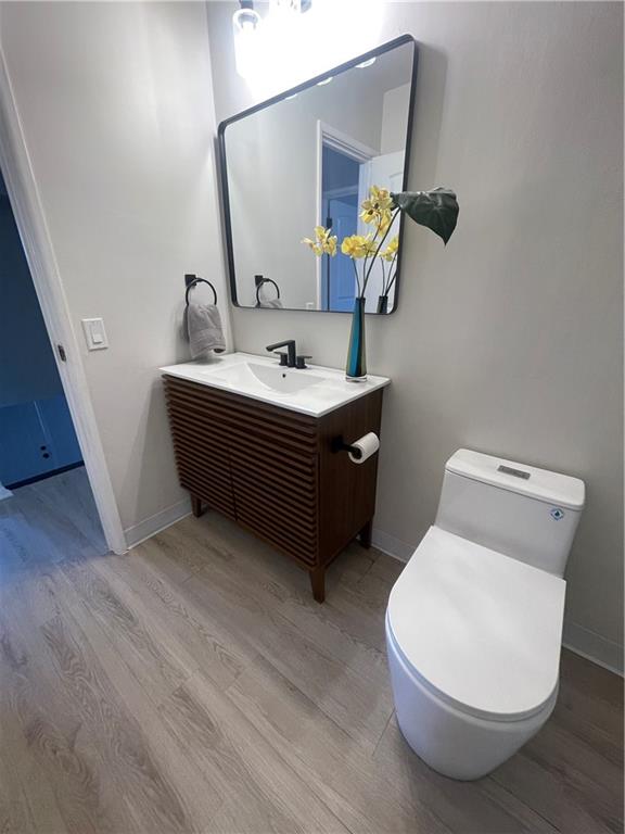 6963 Chapel Woods Lane Property Photo 19