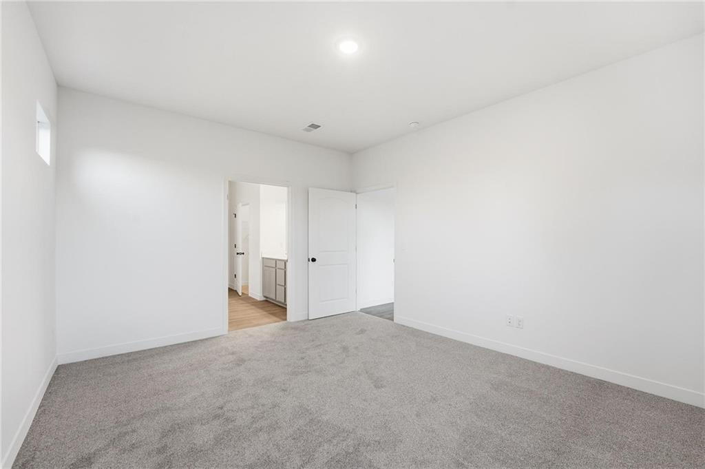 20533 Millview Road Property Photo 20