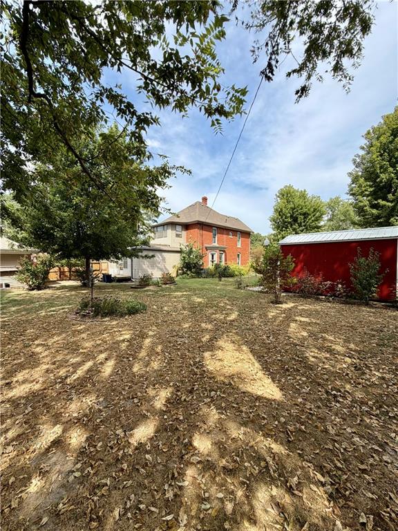 401 E Madison Avenue Property Photo 10