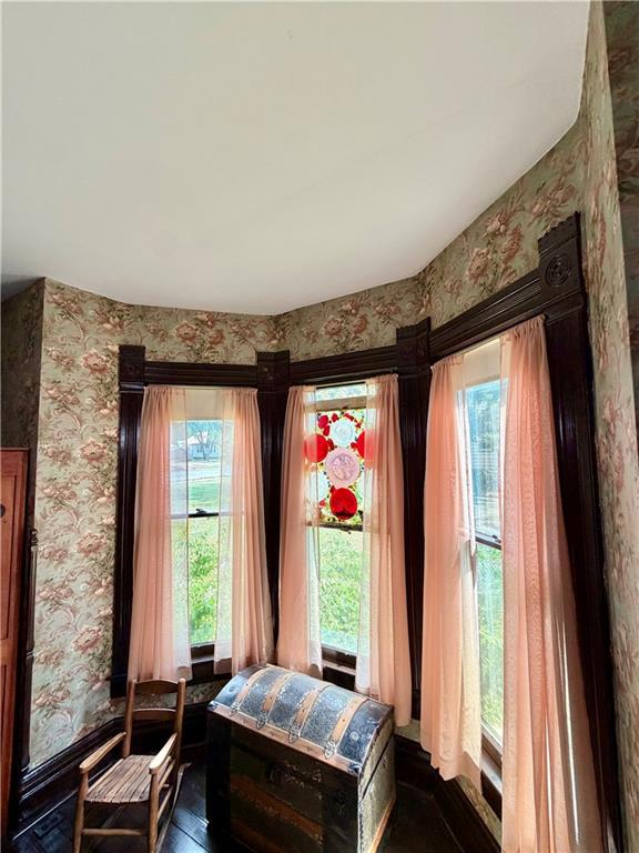 401 E Madison Avenue Property Photo 19