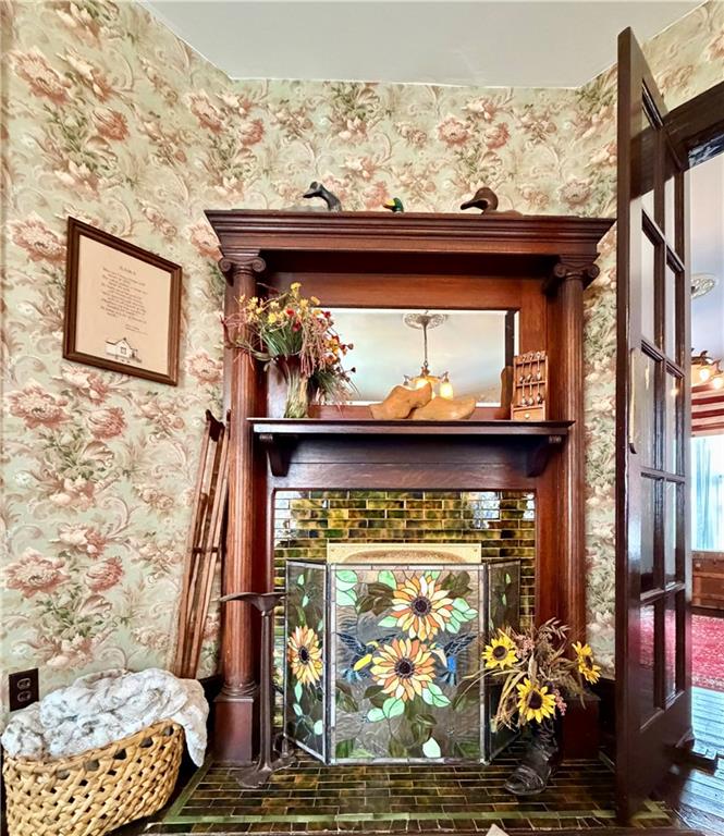 401 E Madison Avenue Property Photo 24