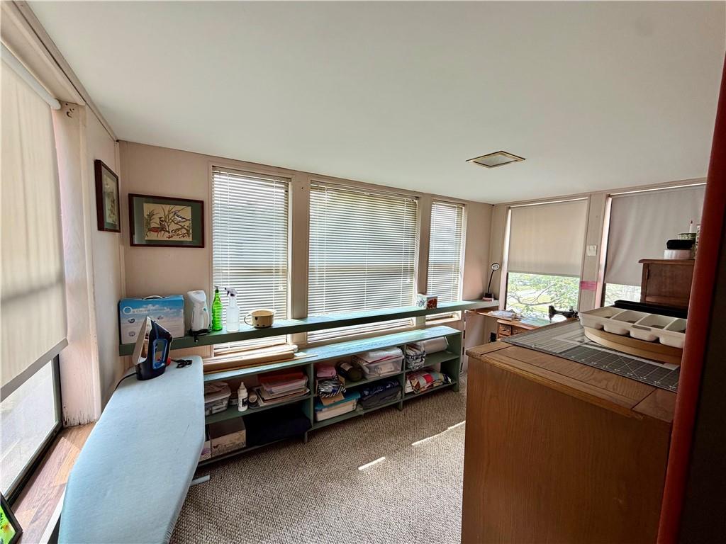 401 E Madison Avenue Property Photo 42