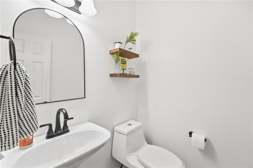 16150 W 156th Place Property Photo 10