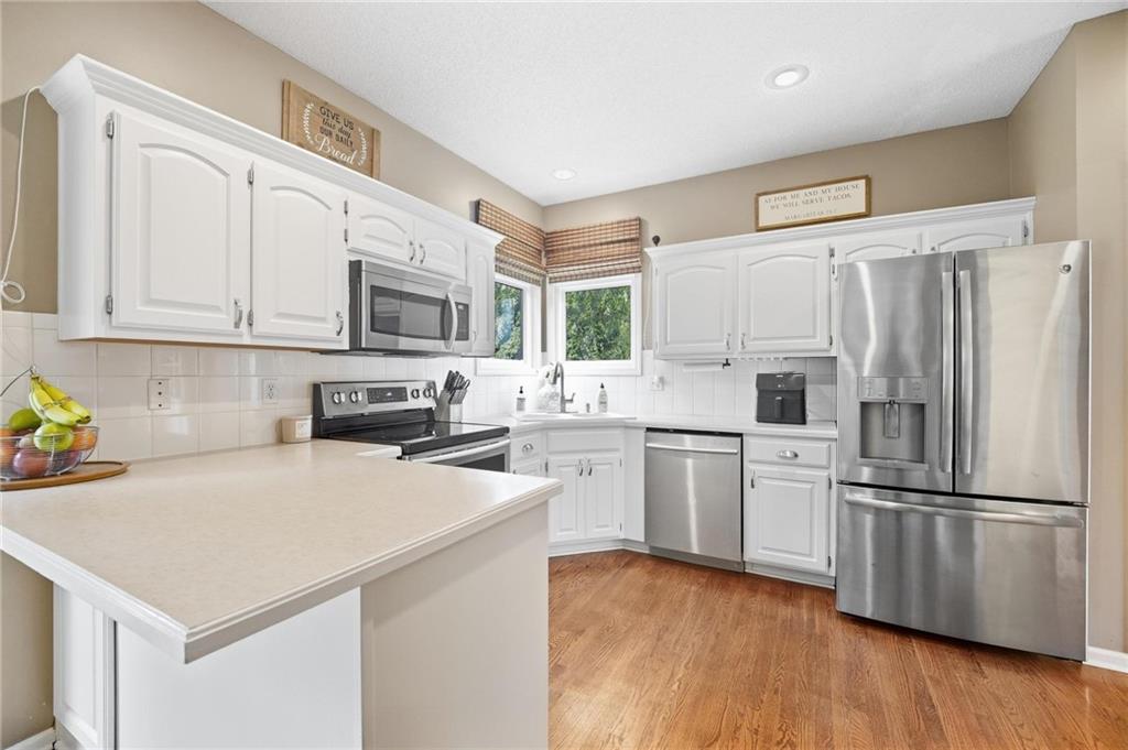 16150 W 156th Place Property Photo 14