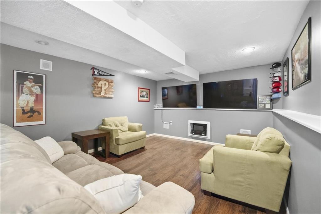 16150 W 156th Place Property Photo 41