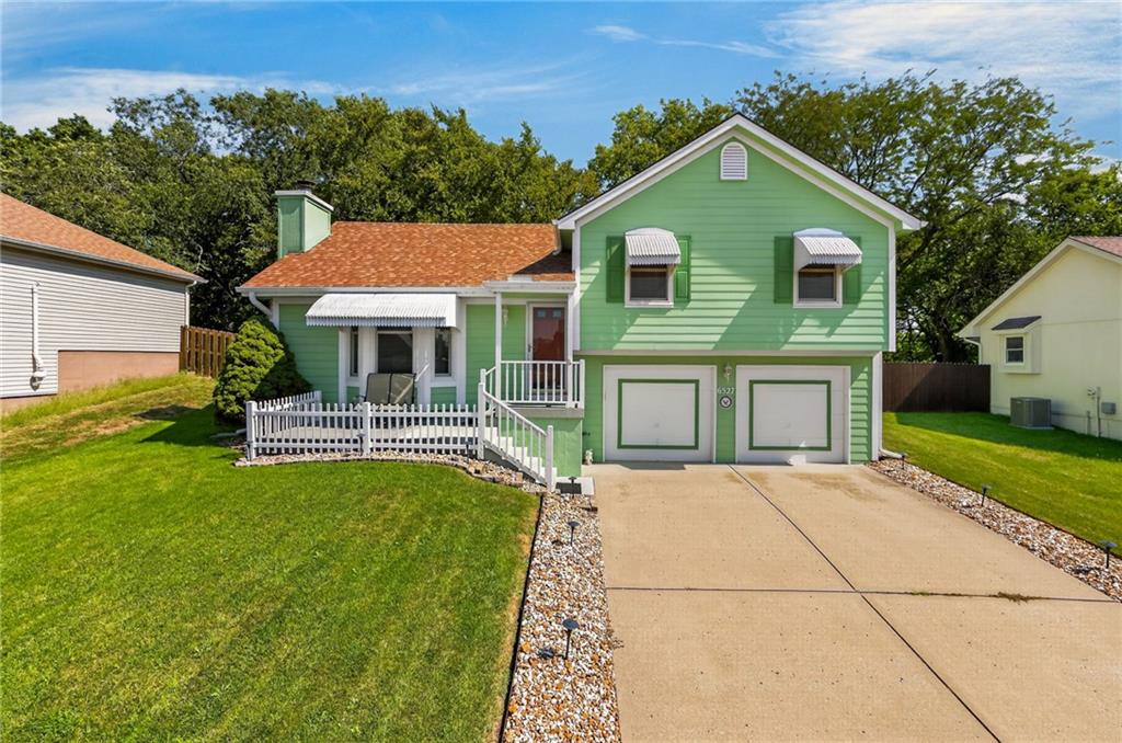 6527 Sioux Drive Property Photo 1