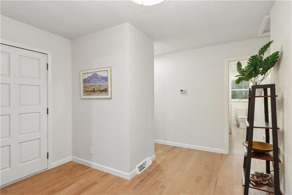 2 Maple Circle Property Photo 2