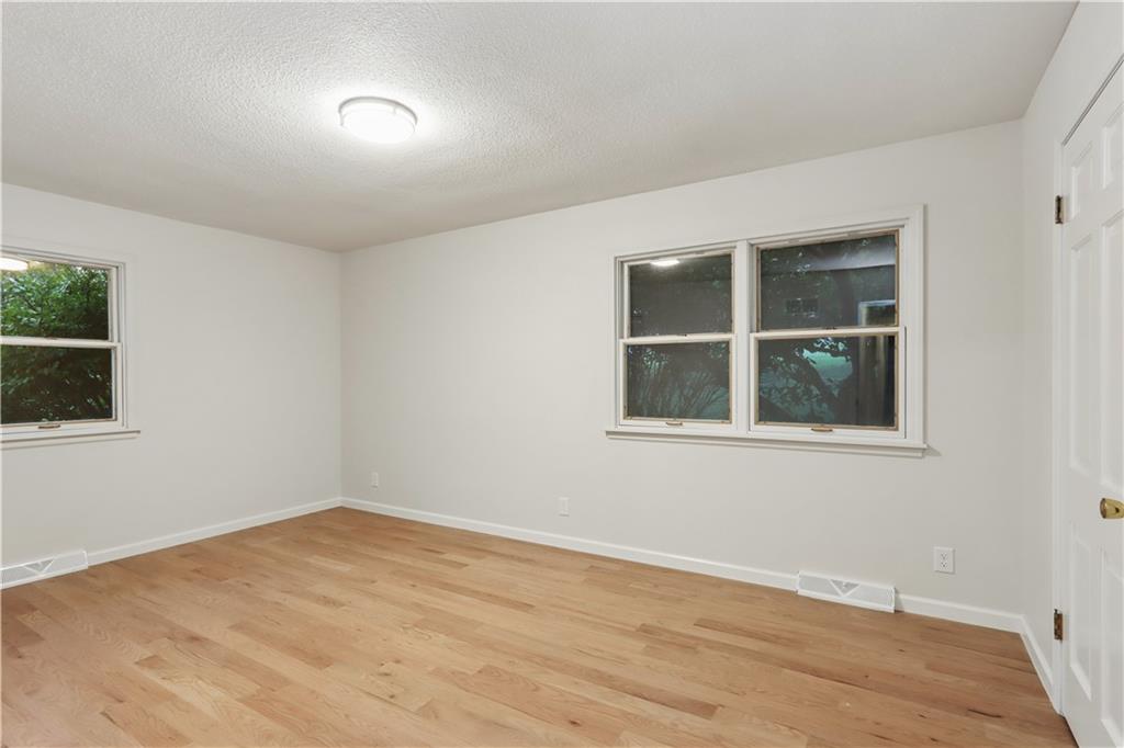 2 Maple Circle Property Photo 18