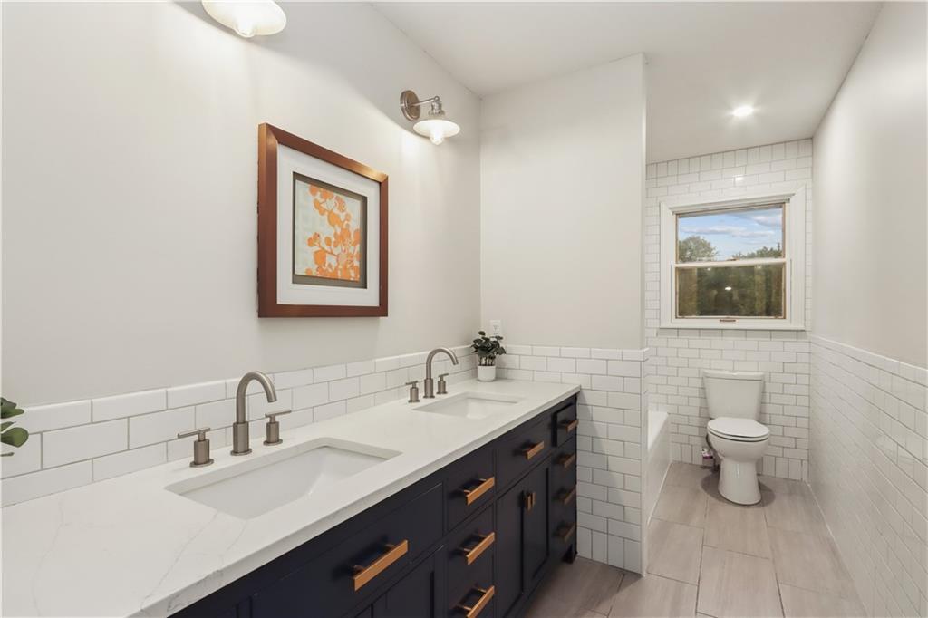 2 Maple Circle Property Photo 20