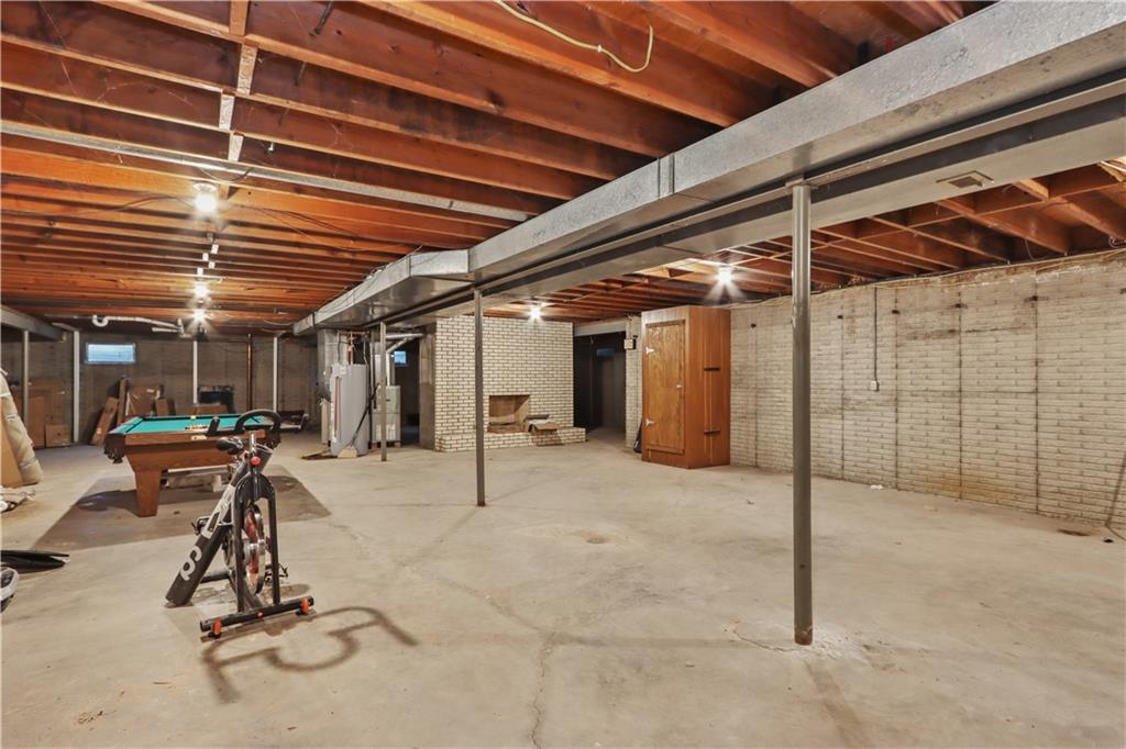 2 Maple Circle Property Photo 23