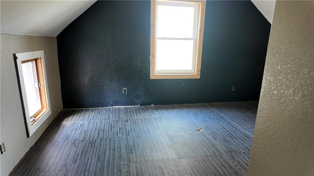 2251 E 360 Road Property Photo 30