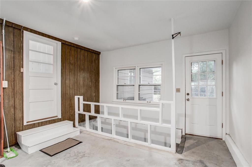 1025 E Elm Street Property Photo 21
