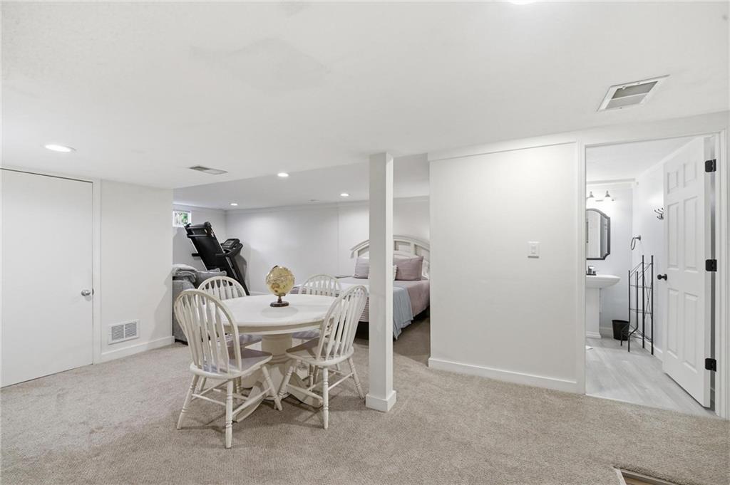 209 Lee Drive Property Photo 24