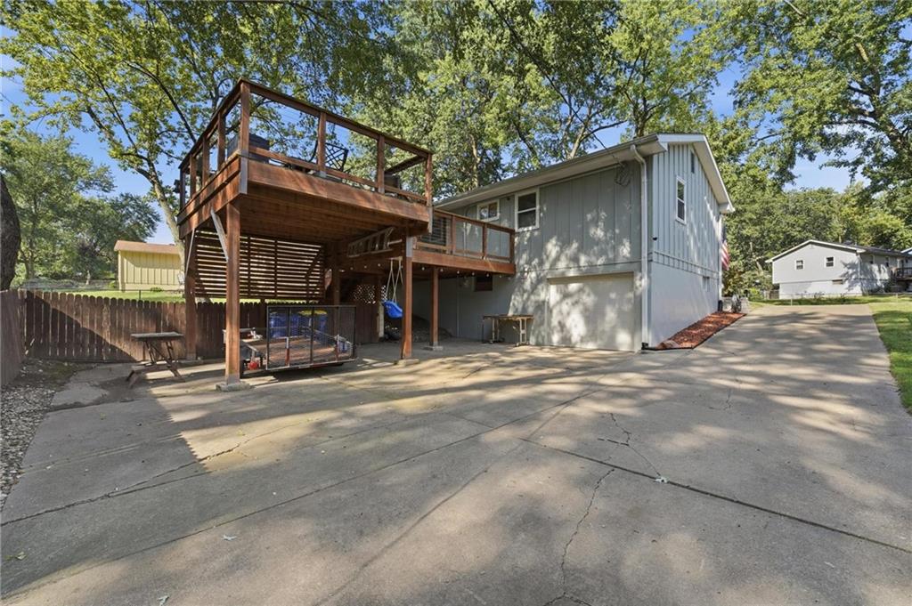 209 Lee Drive Property Photo 33