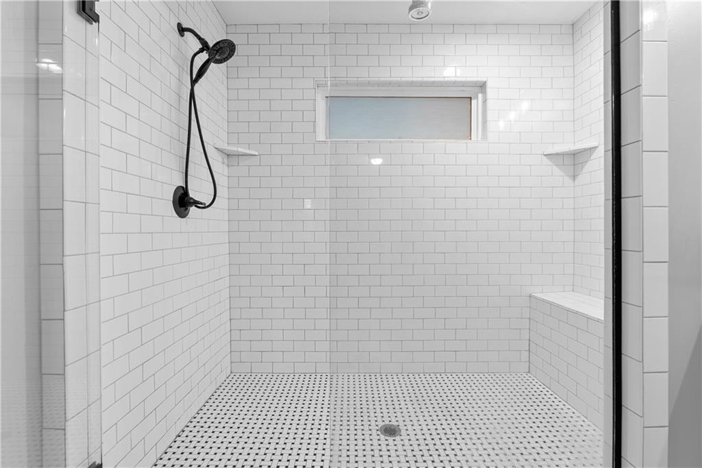25501 E 30th Terrace Property Photo 25