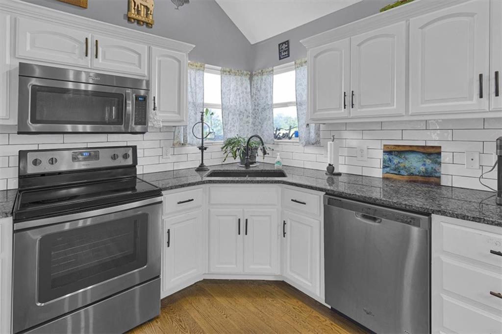908 N Birch Street Property Photo 20