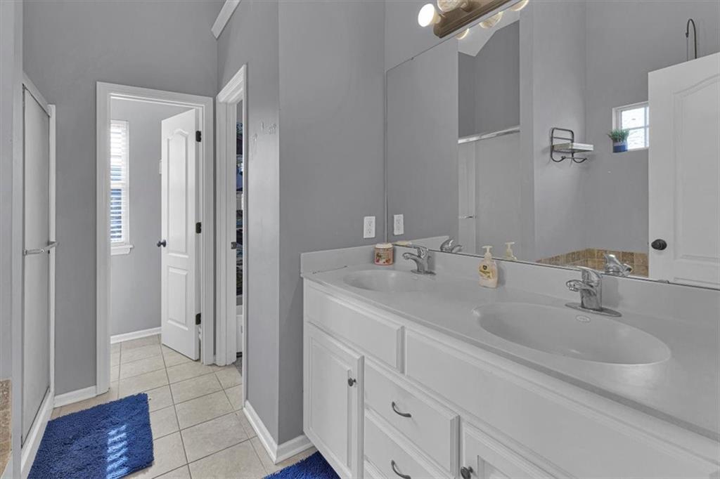 908 N Birch Street Property Photo 28