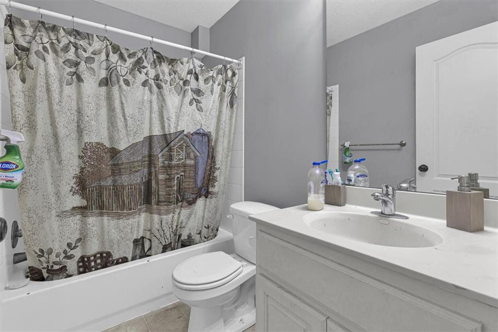908 N Birch Street Property Photo 34