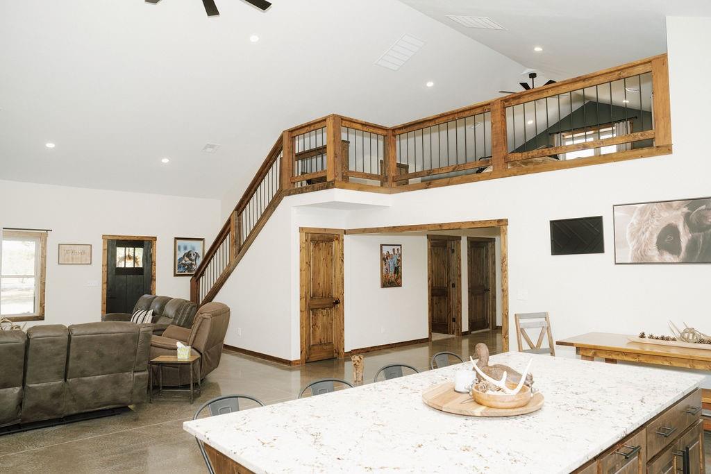 17017 Pratt Road Property Photo 11