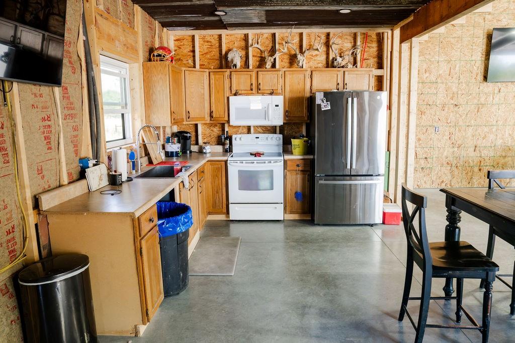17017 Pratt Road Property Photo 41