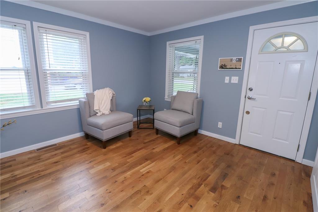 5640 Long Avenue Property Photo 4