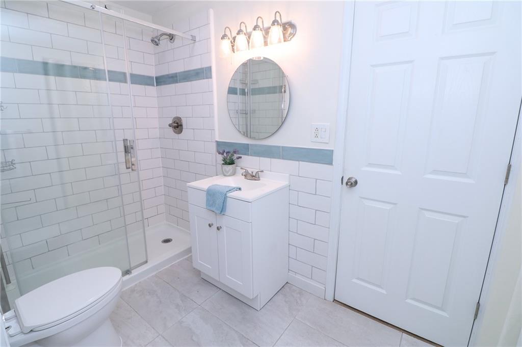 5640 Long Avenue Property Photo 7