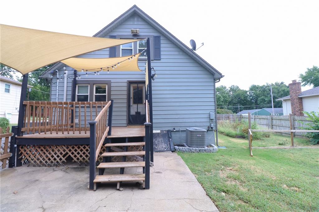 5640 Long Avenue Property Photo 20