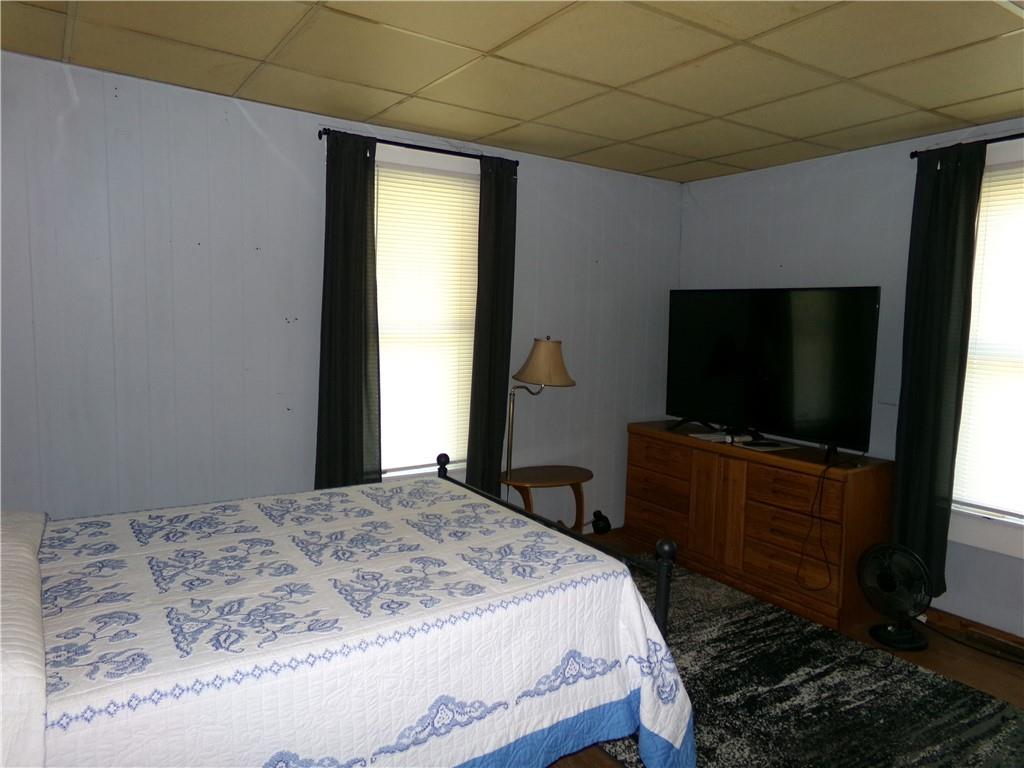 107 N Walnut Street Property Photo 12