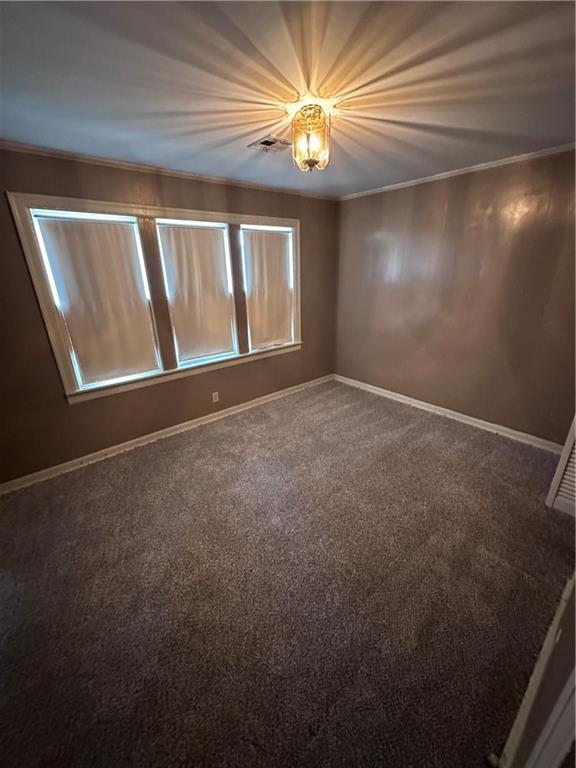 1306 W 2nd Street Property Photo 9