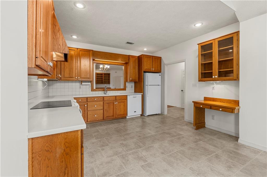 522 S Prewitt Street Property Photo 12