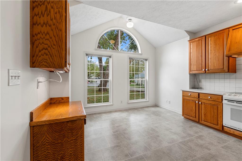 522 S Prewitt Street Property Photo 15