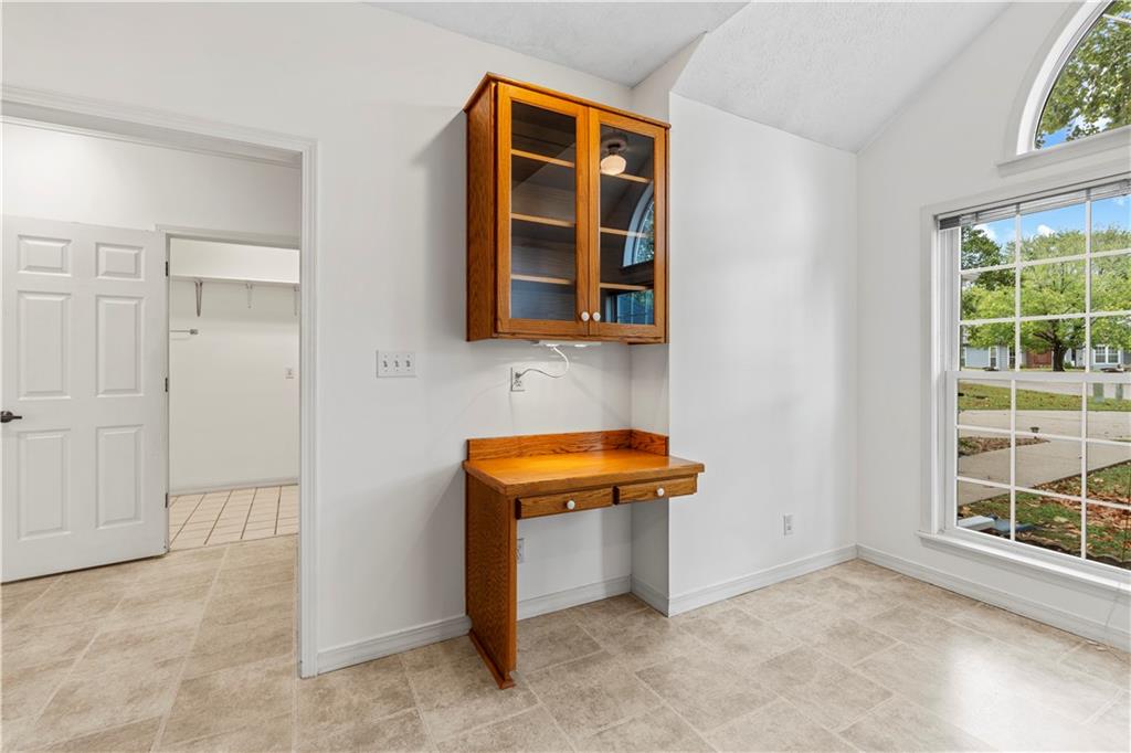 522 S Prewitt Street Property Photo 16