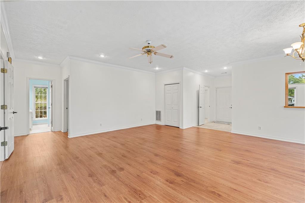 522 S Prewitt Street Property Photo 25